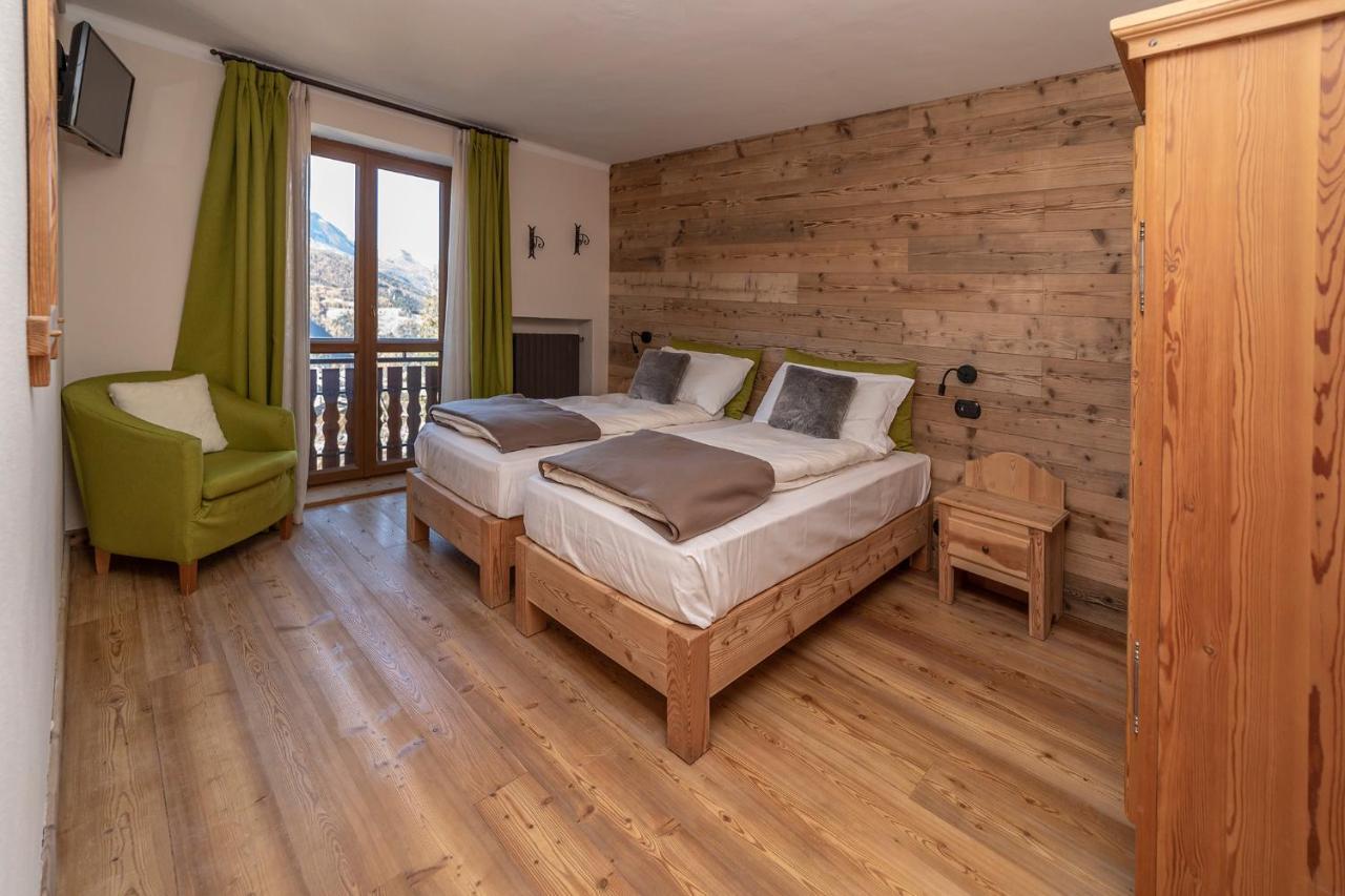 Hotel Stella Alpina ウルクス エクステリア 写真