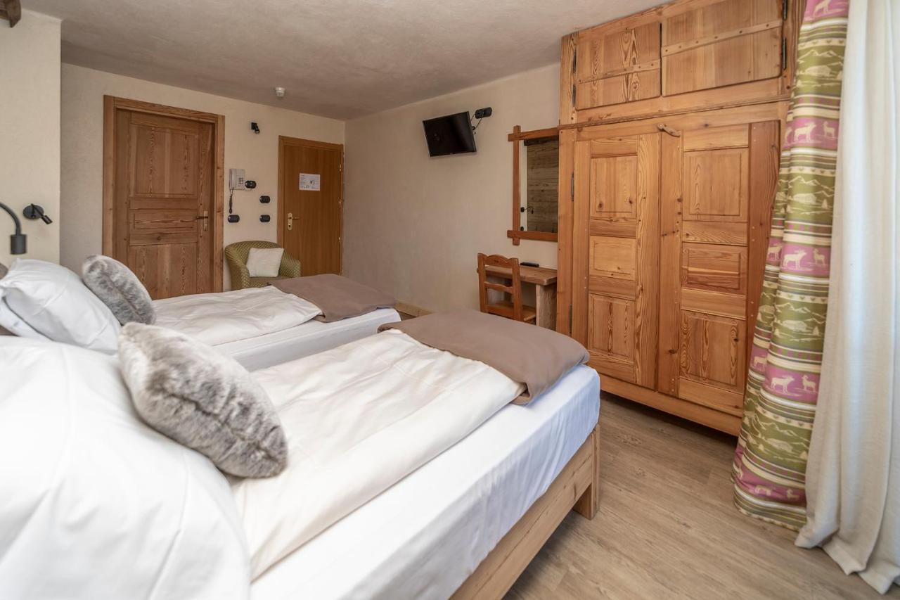 Hotel Stella Alpina ウルクス エクステリア 写真