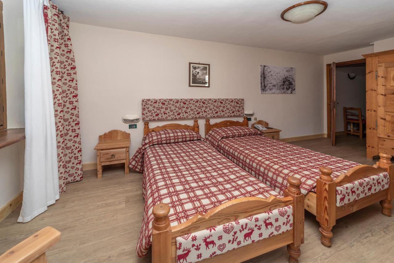 Hotel Stella Alpina ウルクス エクステリア 写真